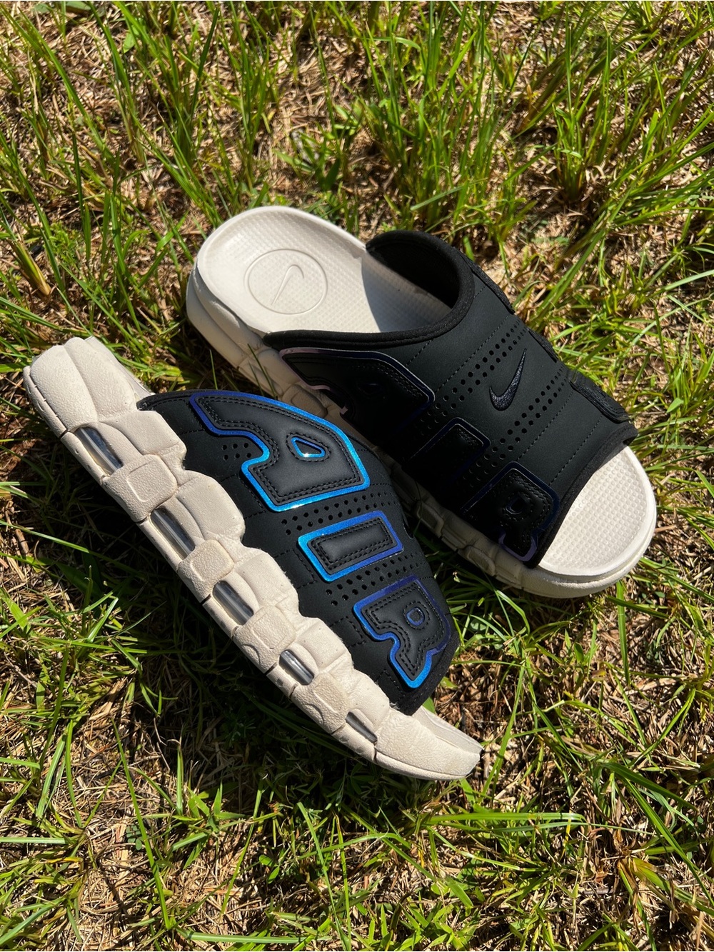 CLEAN Nike size 12.5 Womens Air More Uptempo Slides Sanddrift Tan shoes